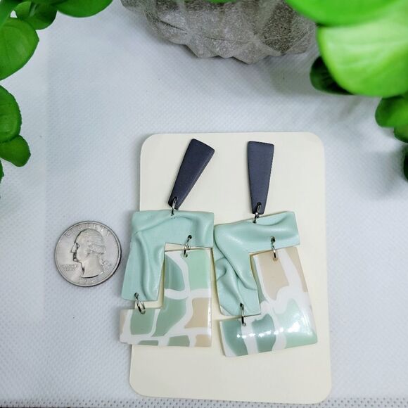 NWT Clay earrings handmade light blue stained glass paired with silk design - Picture 3 of 3